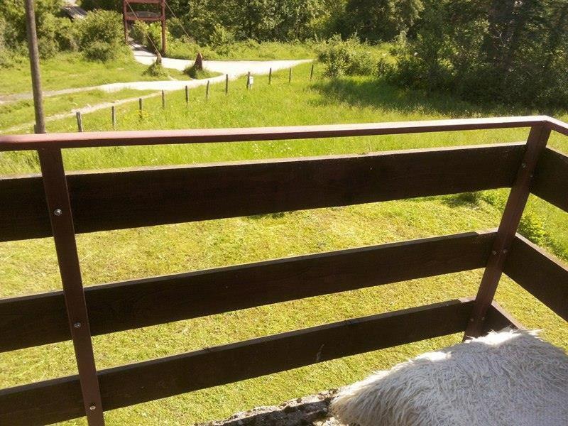 Turisticki Kompleks - Montana Tjentiste Eksteriør bilde
